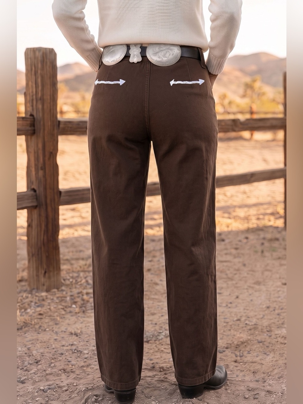 Western Colorblock Pockets Button Fly Decorative Belt Loops Straight Leg Jeans - Picture 2 of 15